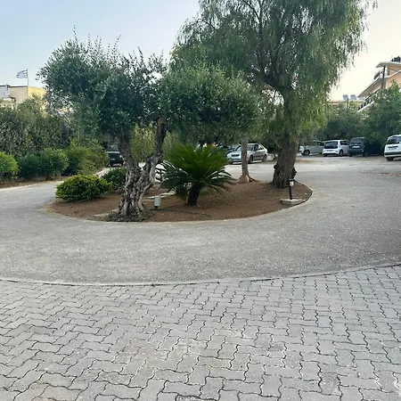 Hotel Rodon 3*